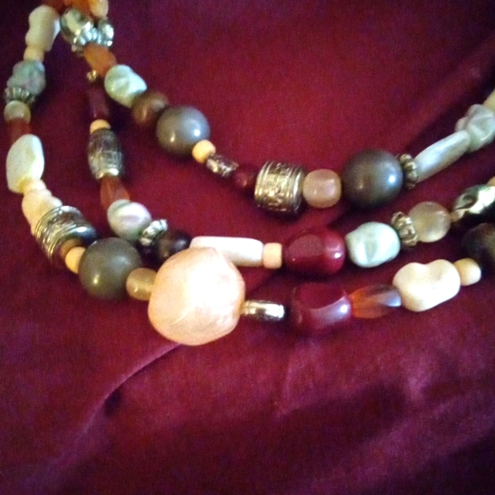 BOHO necklace - Picture 2 of 2